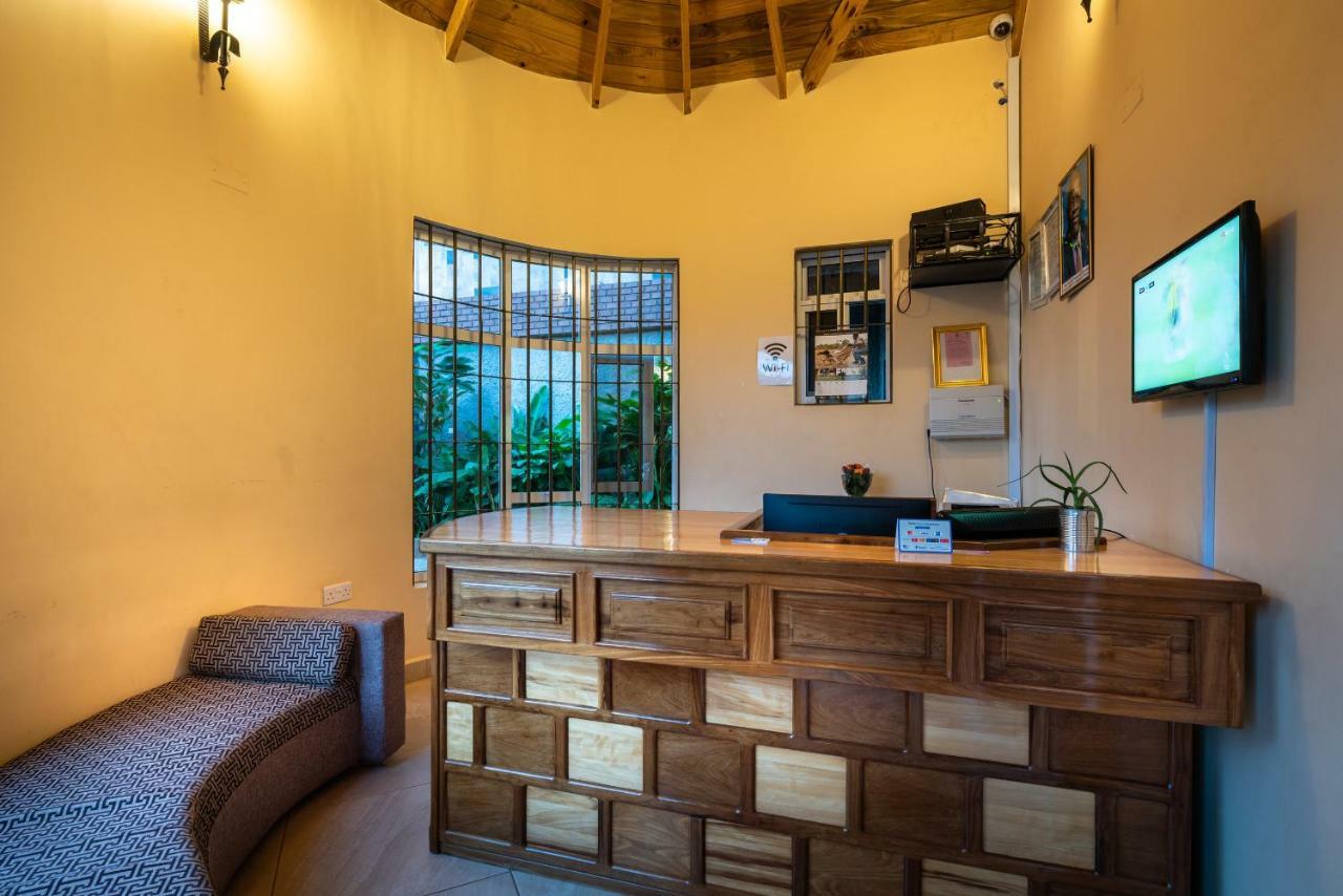 Mrimba Palm Hotel Аруша Екстериор снимка