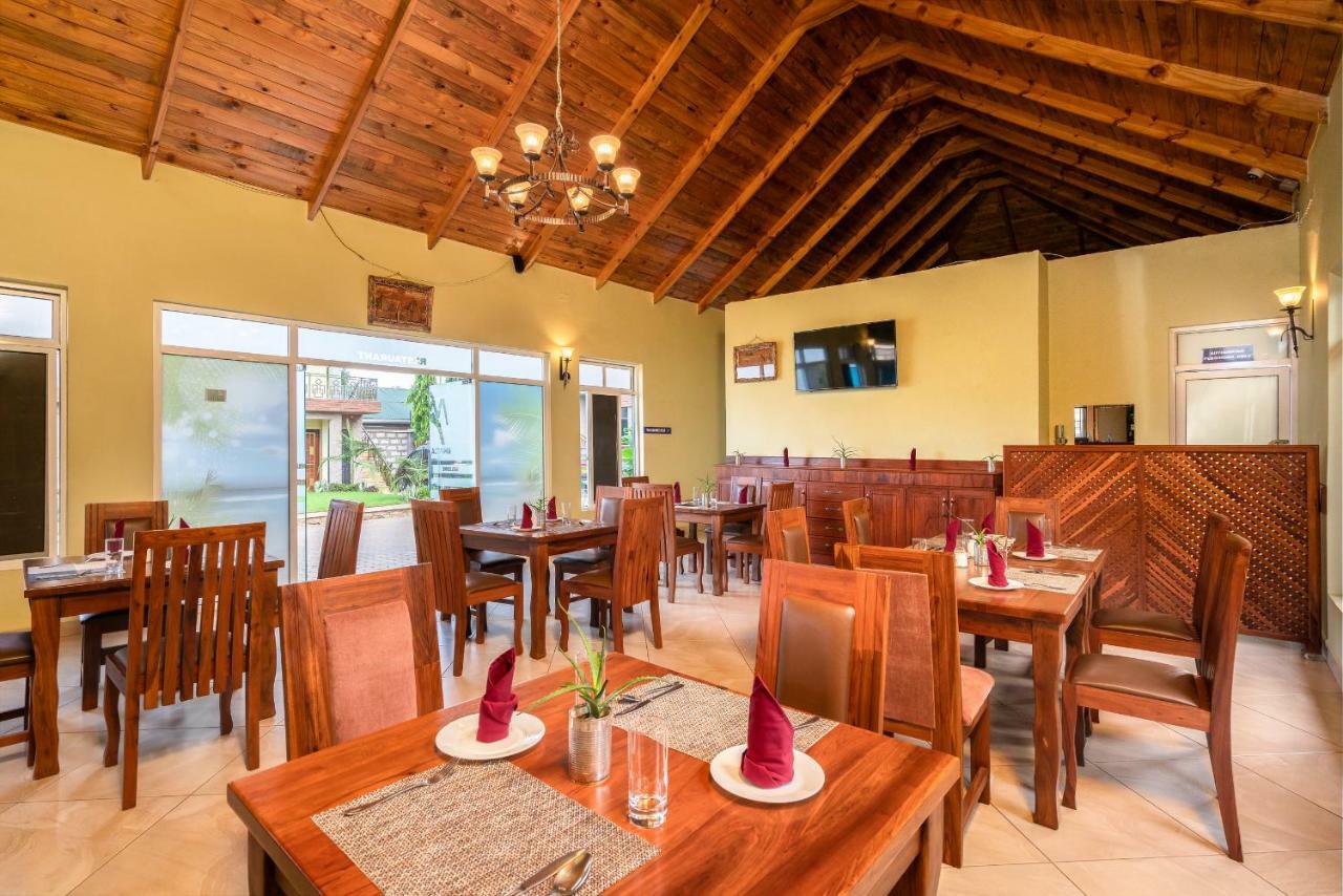 Mrimba Palm Hotel Аруша Екстериор снимка