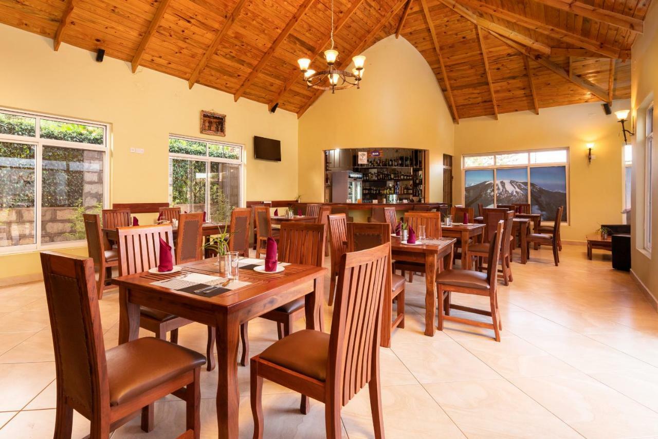 Mrimba Palm Hotel Аруша Екстериор снимка